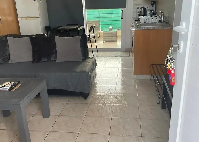 Protaras, Janas Daire